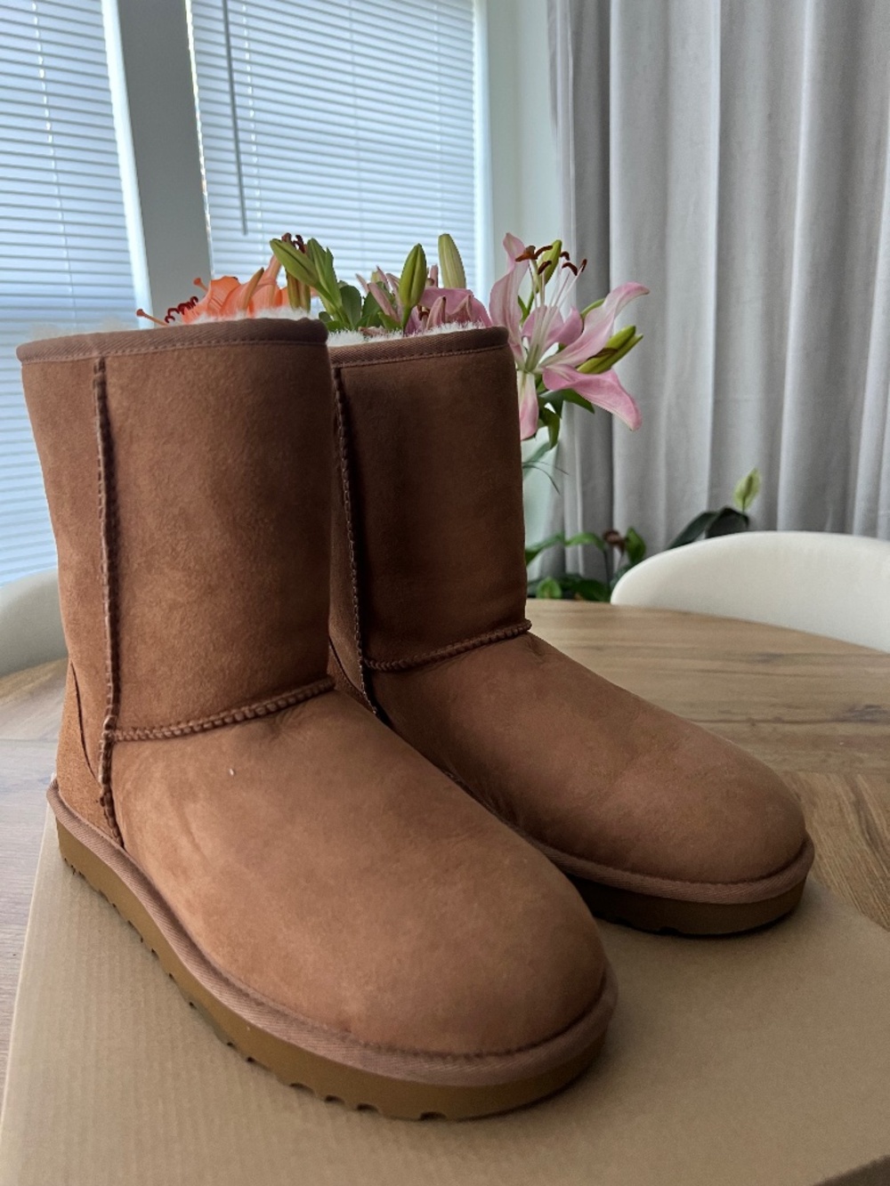 Classic Chestnut UGG Boots - Like NEW!
